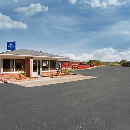 Americas Best Value Inn & Suites Macon At Sunset Dr Экстерьер фото
