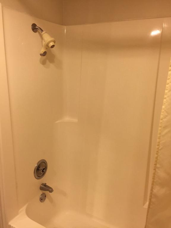 Americas Best Value Inn & Suites Macon At Sunset Dr Экстерьер фото