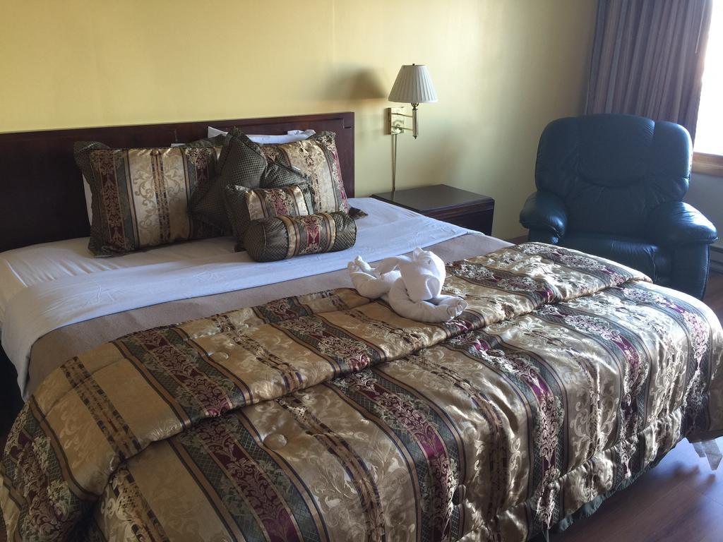Americas Best Value Inn & Suites Macon At Sunset Dr Экстерьер фото