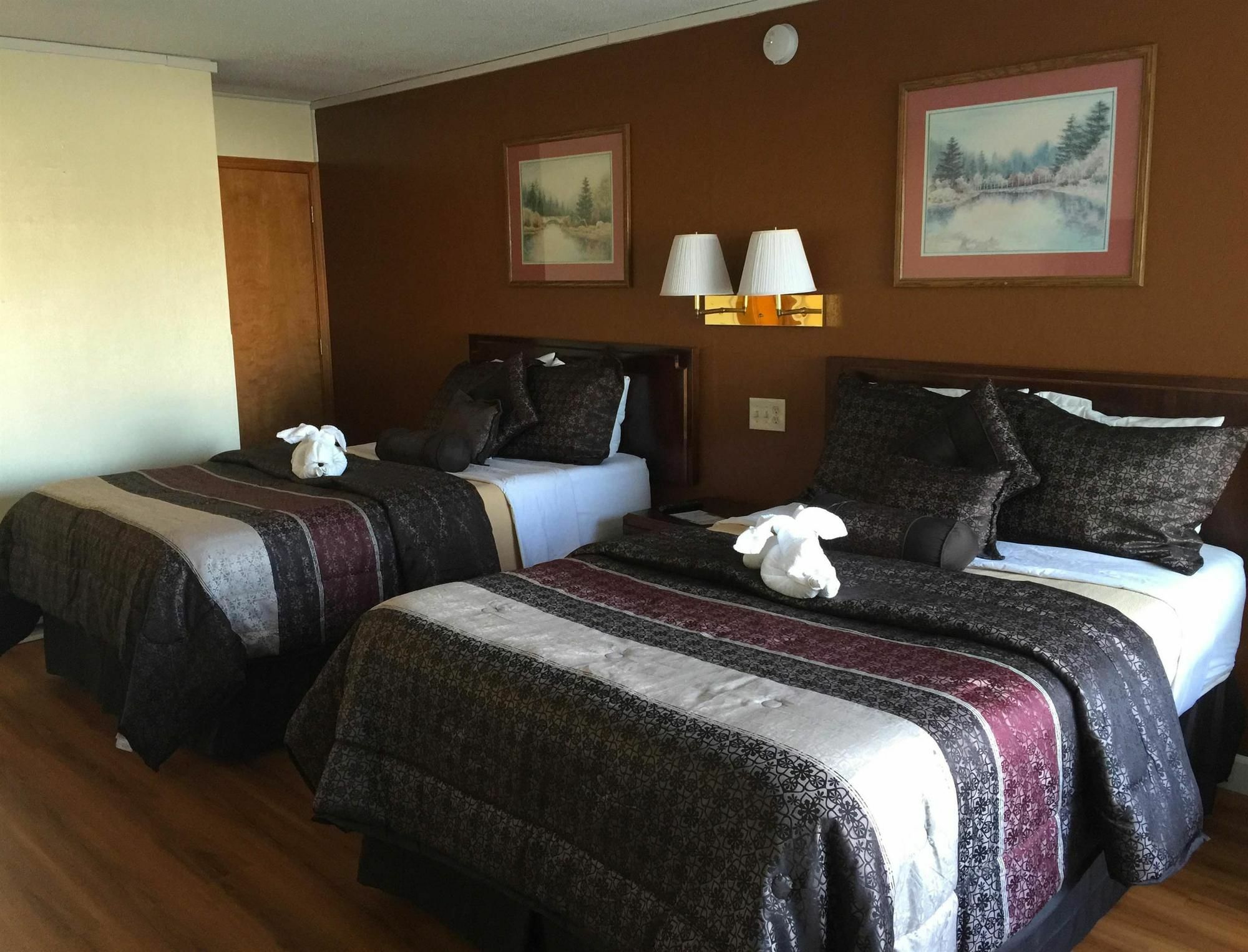 Americas Best Value Inn & Suites Macon At Sunset Dr Экстерьер фото